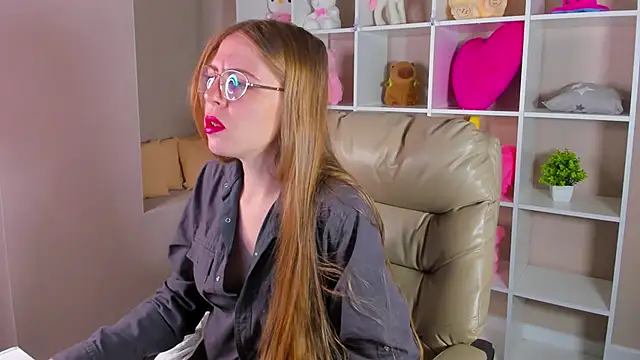 Joann Shermann online show from September 2025 12:45:02 AM