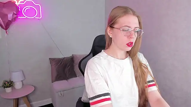 Joann Shermann online show from February 2026 01:15:01 AM