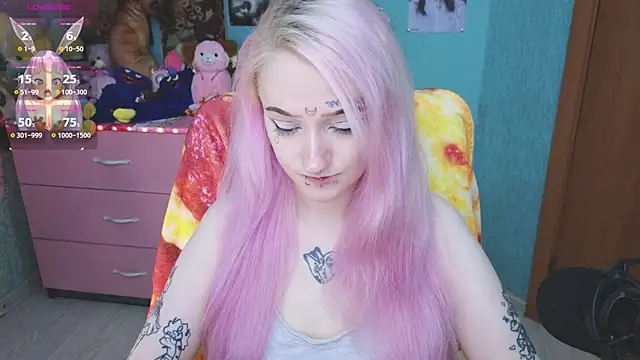 Manuela unicorn online show from October 2025 08:30:02 PM