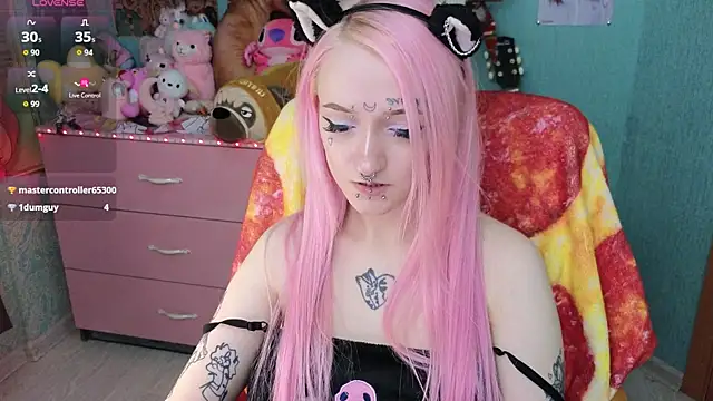 Manuela unicorn online show from December 2025 09:19:02 PM