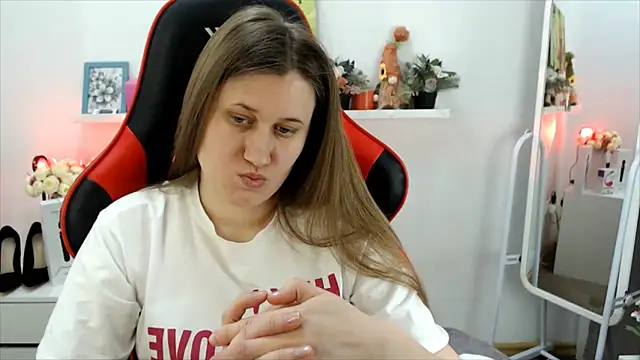 Lucky Lana online show from March 2026 05:08:02 AM