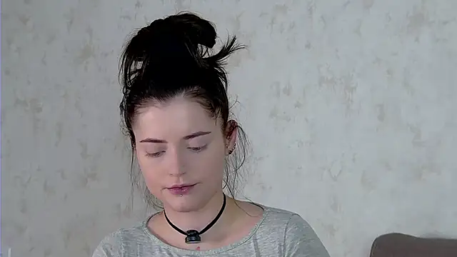 AshleyD  online show from March 2026 02:01:02 PM