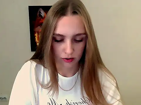 Doll Angelina online show from October 2025 06:25:01 AM