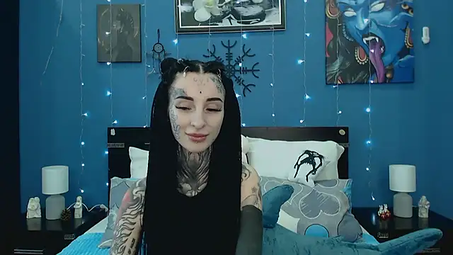 Velvetbat online show from April 2026 07:11:01 AM