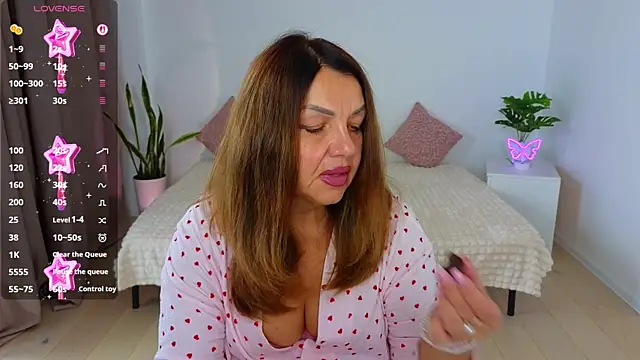 Nika Light online show from October 2025 10:32:02 AM