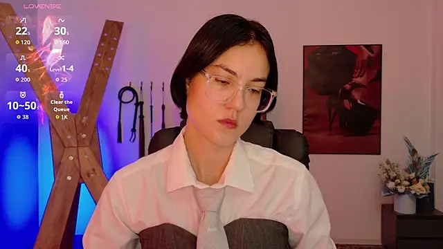 Maria Fitch online show from September 2025 01:56:01 PM