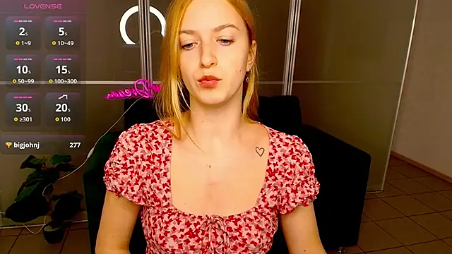 MirandaMayers online show from October 2025 05:43:02 AM