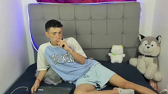 jeims hotboy online show from July 2026 01:25:01 PM