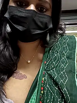 aparna99 online show from November 2025 10:01:02 PM