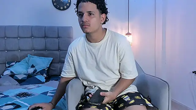 samxx muscle online show from September 2025 02:38:02 PM