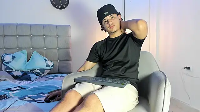 samxx muscle online show from September 2025 04:08:02 PM