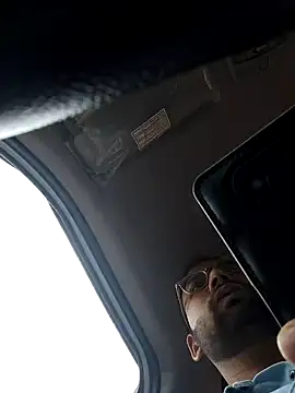 Snapshot of UAjit chatting on September 2025 07:40:02 AM UAjit online show from September 2025 07:40:02 AM