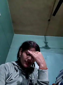 Eshwari Chopra online show from December 2025 12:41:01 AM