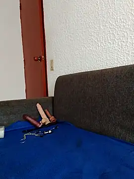 dulcewitch online show from October 2025 02:15:02 PM