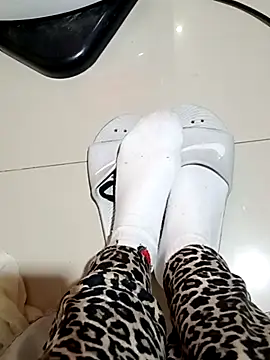 Camilitah online show from September 2025 04:16:02 AM