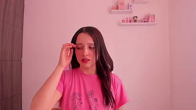 ImBunnyNova online show from November 2025 01:43:01 PM