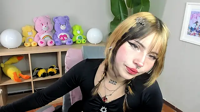sukini berry online show from September 2025 01:25:02 PM