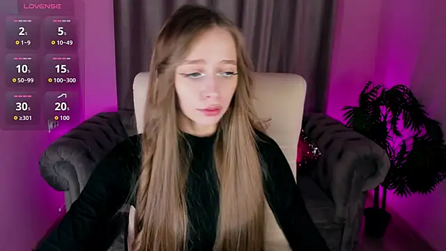 Amy Waynee online show from October 2025 09:38:01 PM