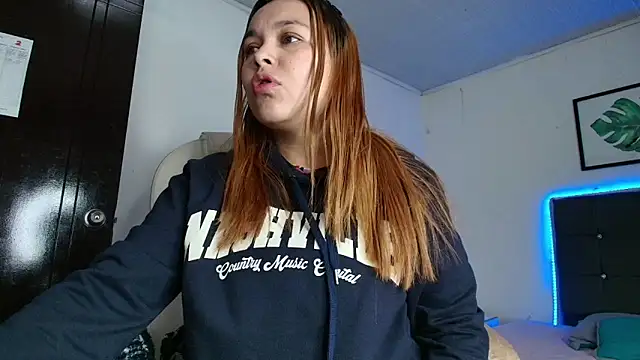 lovehotpink online show from January 2026 01:52:01 AM