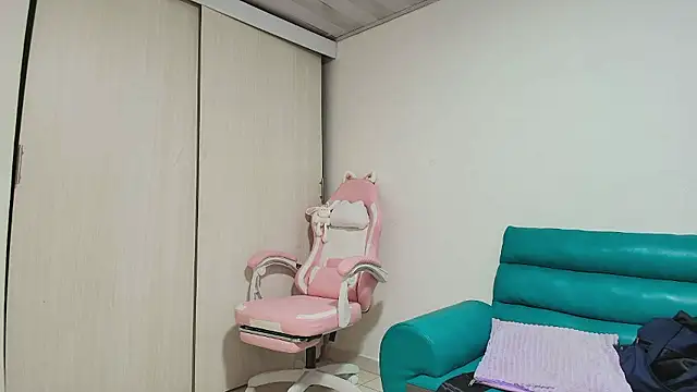 lovehotpink online show from January 2026 08:52:01 AM