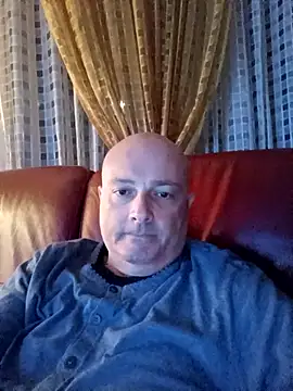 Alexis Bull online show from November 2025 12:31:02 AM