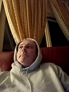 Alexis Bull online show from January 2026 11:10:01 PM