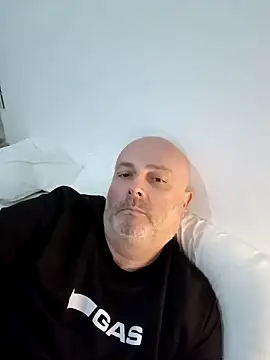 Alexis Bull online show from March 2026 02:30:01 PM