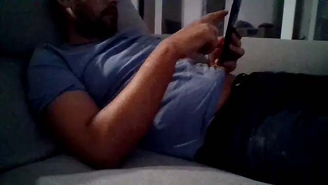 Snapshot of pauunico chatting on October 2025 03:49:01 AM pauunico online show from October 2025 03:49:01 AM