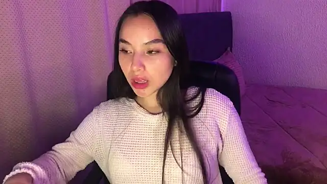 Snapshot of amelia_hall chatting on June 2026 10:40:02 PM amelia hall online show from June 2026 10:40:02 PM