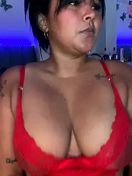 Snapshot of sashaoficial_ chatting on September 2025 04:34:02 AM sashaoficial online show from September 2025 04:34:02 AM