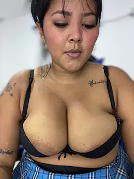 sashaoficial  online show from February 2026 10:24:01 PM