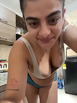 carlafox05 online show from July 2026 03:06:02 PM