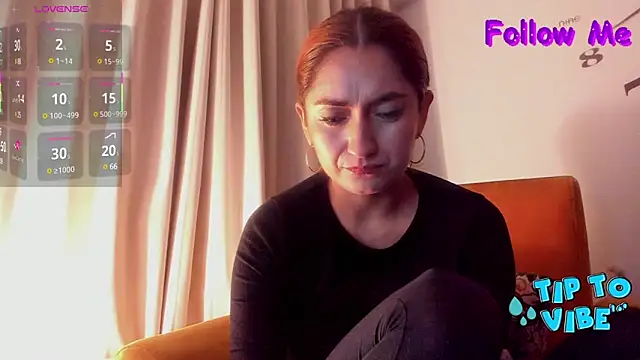 Misscruz  online show from March 2025 03:02:02 AM
