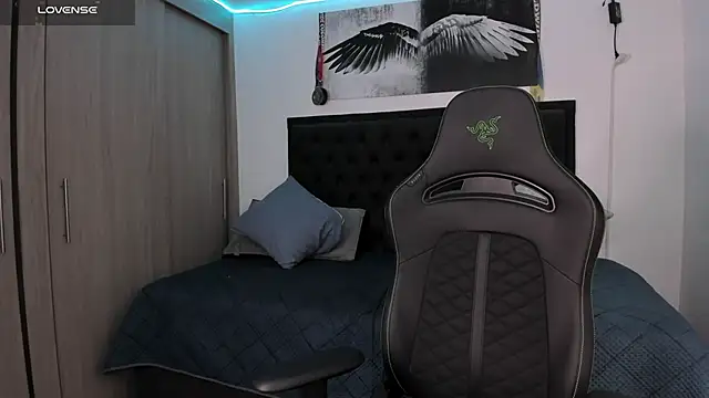 santi aesthetic online show from September 2025 03:42:02 AM