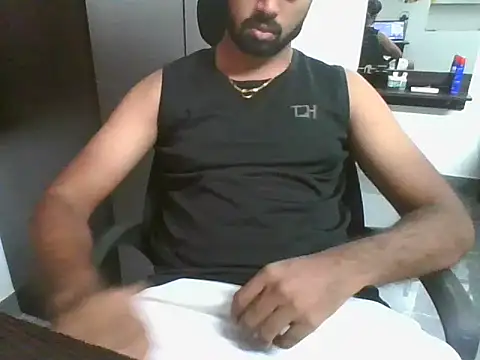 lovelyakash69 online show from March 2026 06:30:01 AM