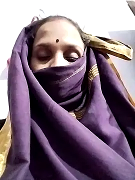 Soniy-Maax online show from April 2026 03:58:02 PM