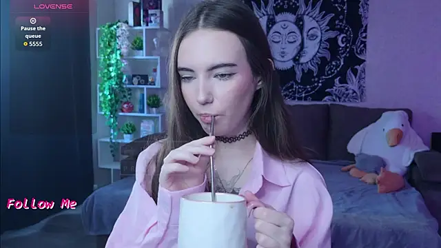 naugghtynikki online show from October 2025 03:29:01 AM