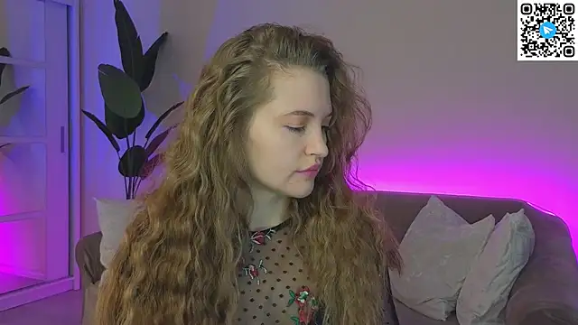 TesssaHart online show from October 2025 01:45:02 PM