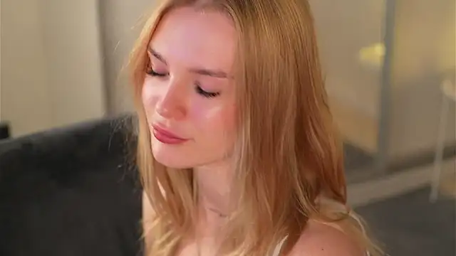 Cyberheart  online show from November 2025 04:51:02 PM