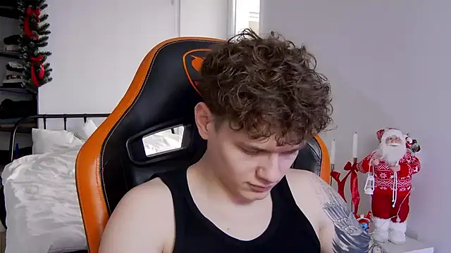 DanyDavis online show from December 2025 10:46:02 AM