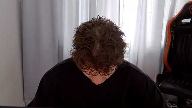 DanyDavis online show from April 2026 12:15:02 PM