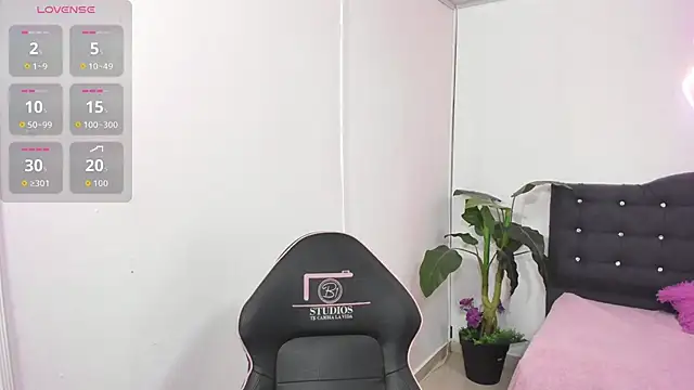 saaya tay online show from October 2025 03:26:02 AM