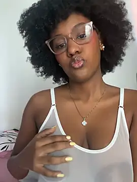 Snapshot of RachelStonne chatting on July 2026 03:21:02 PM RachelStonne online show from July 2026 03:21:02 PM