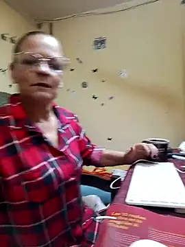 katrina perez online show from September 2025 09:25:02 PM