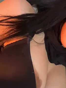 QueenLujaine online show from April 2026 08:58:02 PM