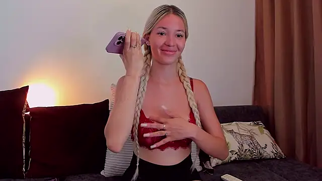 Melisa Sun  online show from February 2026 02:56:02 AM