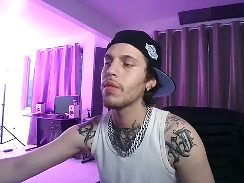 bigrosa21cm online show from November 2025 09:28:01 PM