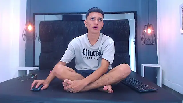 Matt Ruso online show from October 2025 06:17:02 PM