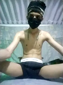 HannanKhan25 online show from February 2026 08:28:01 PM