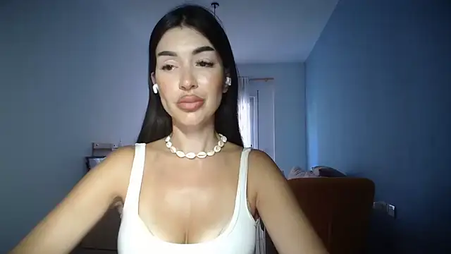 Snapshot of Bellavita_ chatting on September 2025 03:03:01 PM Bellavita online show from September 2025 03:03:01 PM